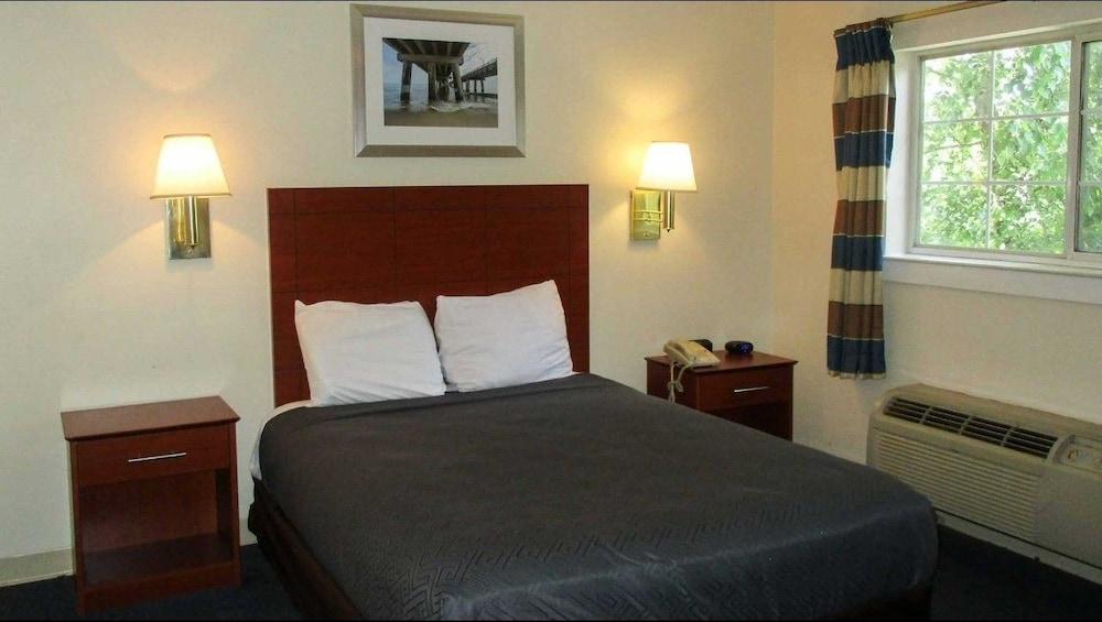 Hotel 6-jacksonville, Fl - South Jacksonville